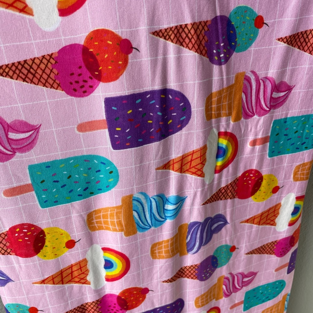 Little Sleepies Pink Rainbow Sprinkles Bamboo Cloud Blanket - Picture 3 of 6